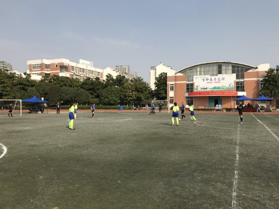 足球IMG_1835_爱奇艺.jpg