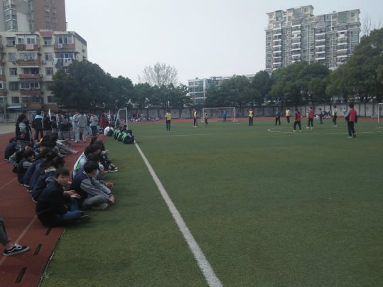 E:\体育组\足球特色学校\2018\QQ图片20180327132326.jpg