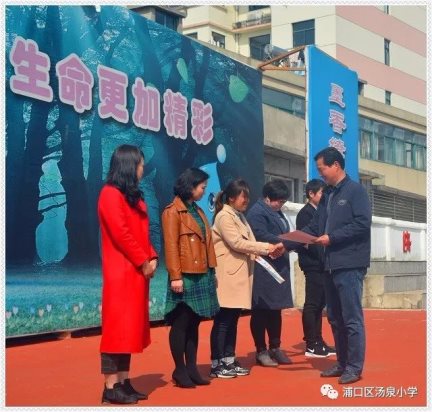 https://mmbiz.qpic.cn/mmbiz_jpg/a3qKX9mpiau1e83j2lh1SgqVVBRxHVGVUjsYib3pYDgj1e2jzq0qPWe47I55vNVZFlZcjXyAhe1phXosYOrIqJibg/640?wx_fmt=jpeg