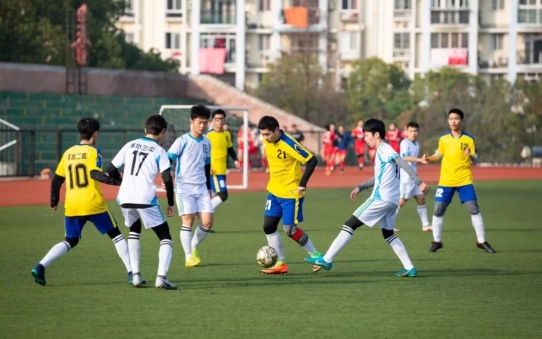 https://mmbiz.qpic.cn/mmbiz_jpg/1GYiczaFprRcBjkAHbicrTSz6vv8hEDWtqfvia5PAElL5kBHmZVeQnibhBwicXgNAicu0ibr5jVt7b56me6iax5JQDU7icw/640?wx_fmt=jpeg