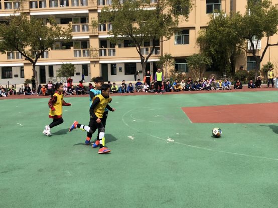 E:\20181219足球\2018-2019学年长小足球节\三年级\飞虎VS绿林\QQ图片20190313131245.jpg