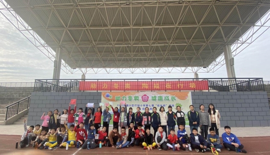 五(2)班合影
