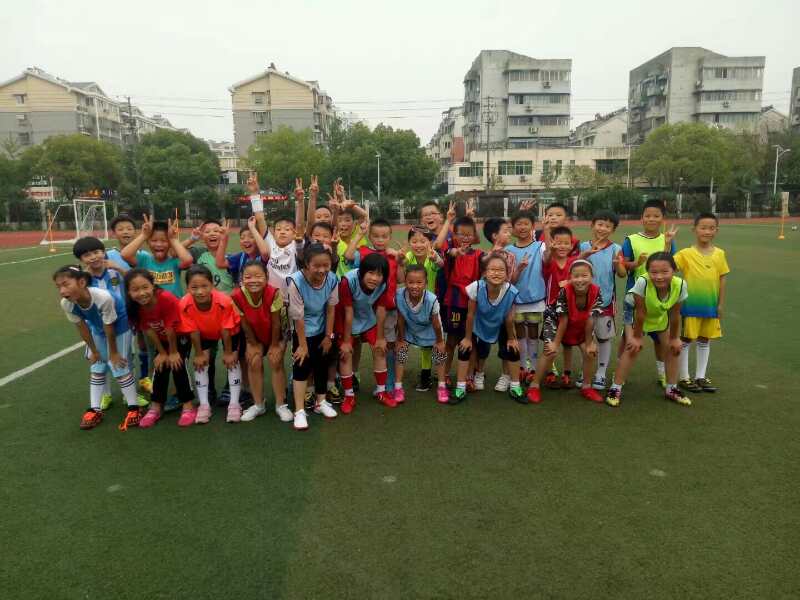 夏令营3.JPG
