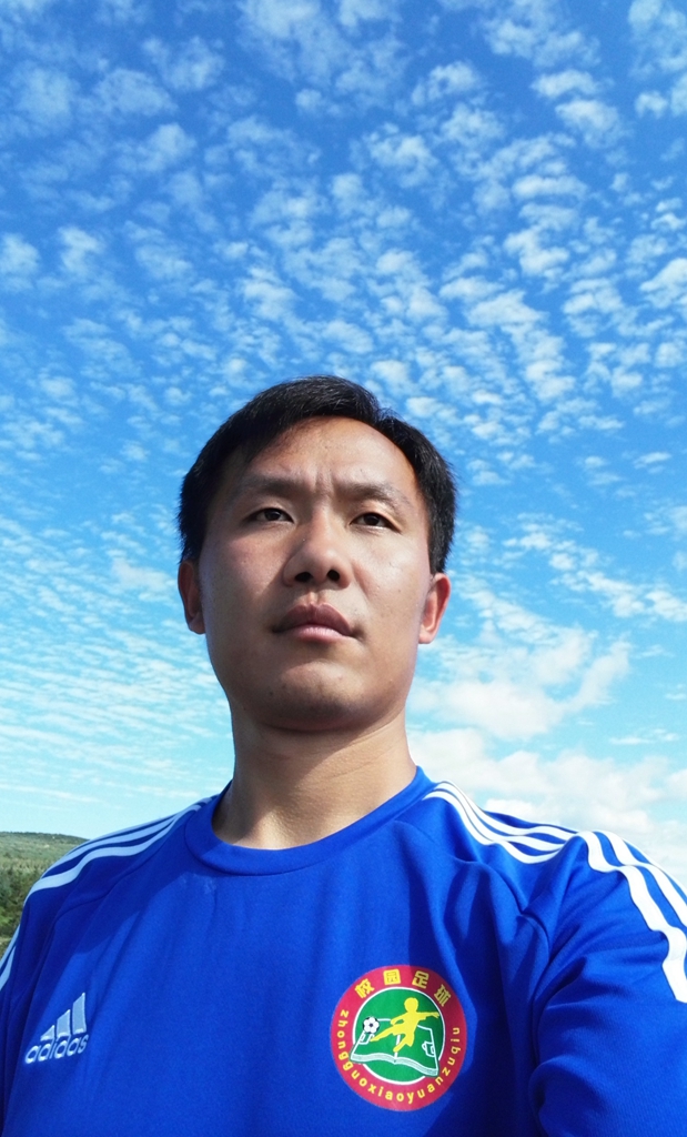 孙育龙.jpg