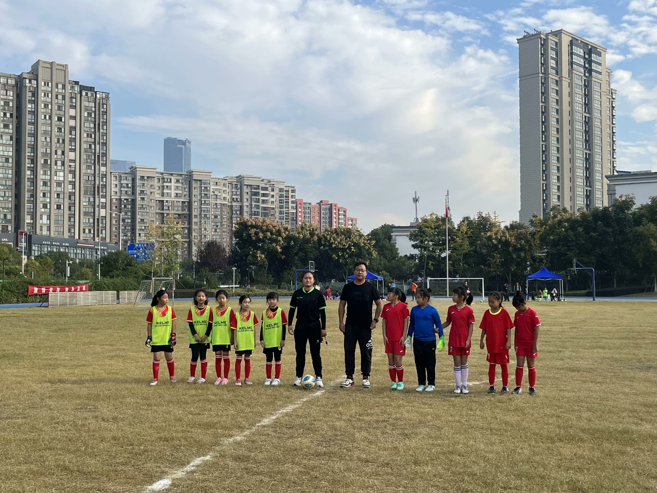 16C8D293-CE25-401D-8014-A379A50FB303_hd.jpg